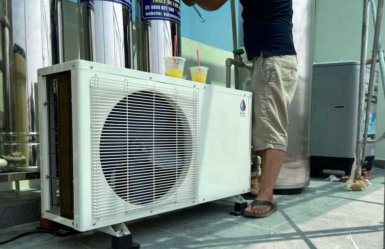 Lắp Đặt Heat Pump 200L Cho Hộ Gia Đình Tại Hải Dương