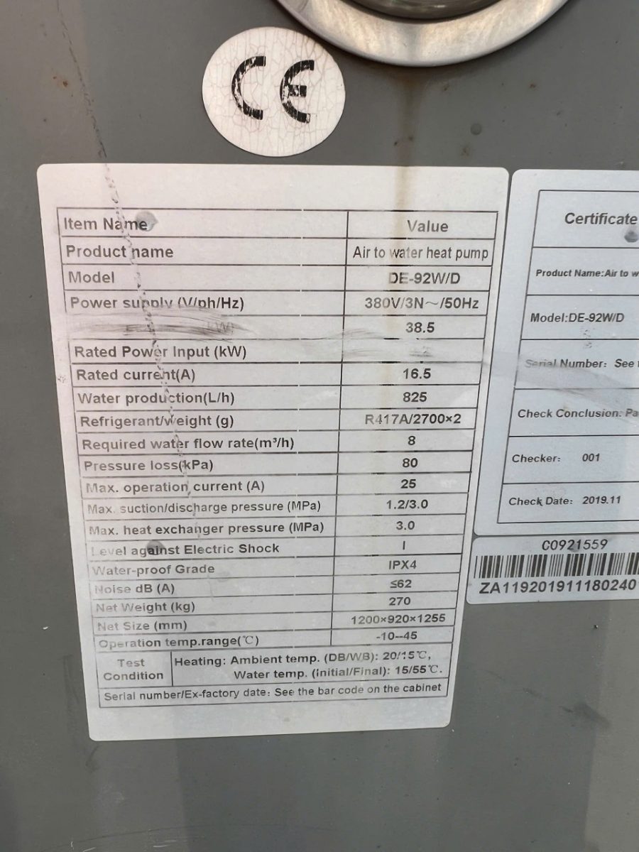 Sửa chữa máy Heatpump Deron báo lỗi E06, E08 – Thay bình trao đổi nhiệt cho khách sạn tại Cầu Giấy 2 Tem thông số máy Heatpump Deron DE-92W/D 38,5kW gas R417A